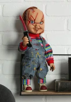 Mezco Toyz 15" Chucky Scarred Talking Good Guy Doll