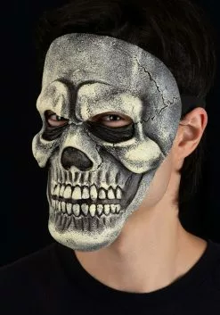 Oktober Studios Classic Skull Mask For Adults
