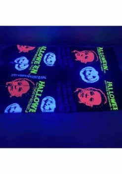 Bioworld Merchandising / Independent Sales Halloween Michael Myers Black Light Adult Crew Sock -Scary Costumes store halloween michael myers black light crew sock alt 2