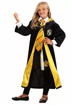 Jerry Leigh Harry Potter Kids Deluxe Hufflepuff Robe Costume 16 Jerry Leigh Harry Potter Kids Deluxe Hufflepuff Robe Costume -Scary Costumes store harry potter child deluxe hufflepuff robe alt 7
