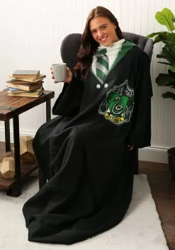 Northwest Company Harry Potter Slytherin Comfy Throw