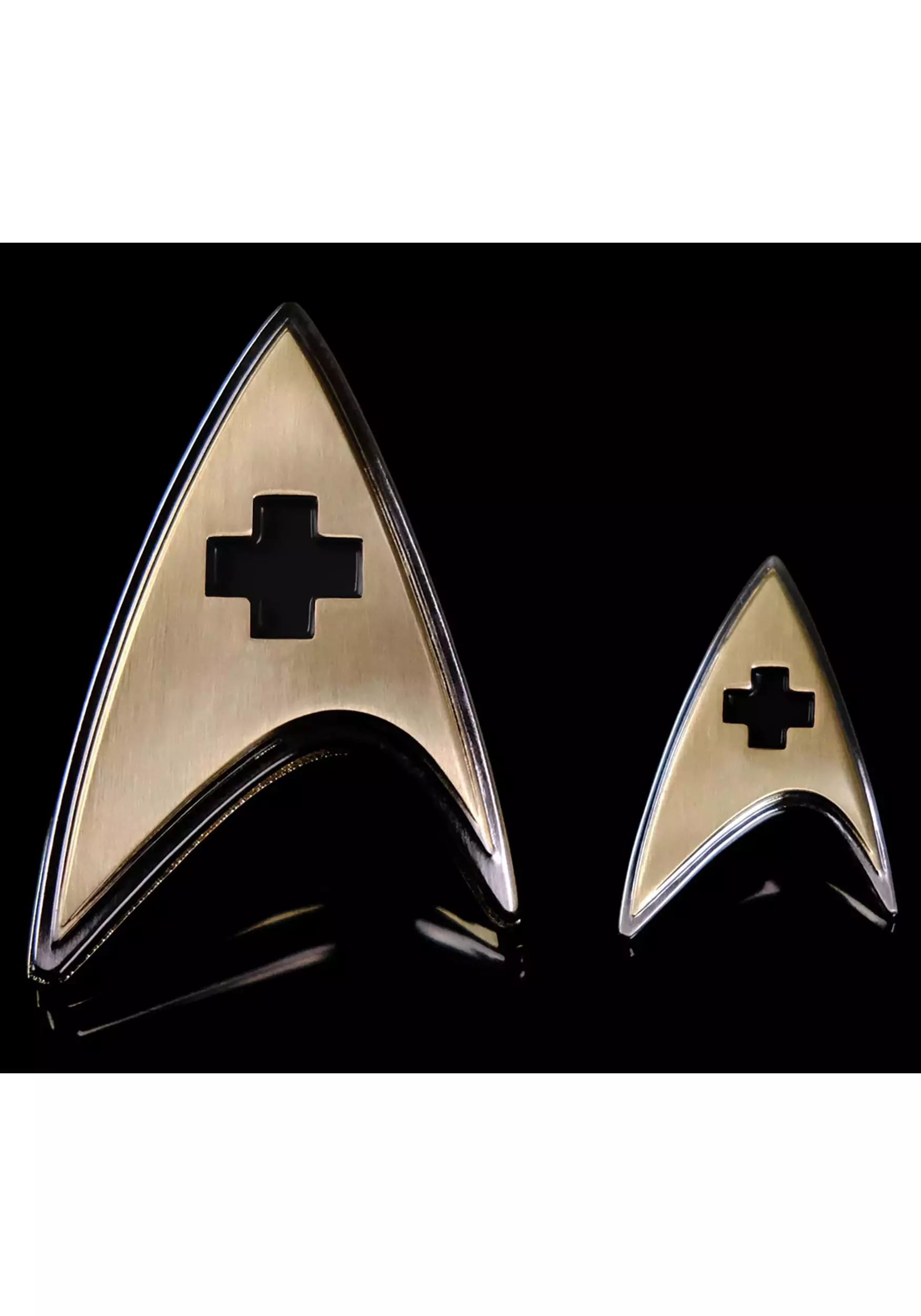 Quantam Mechanix Star Trek: Discovery - Enterprise Medical Badge And Pin 5 Quantam Mechanix Star Trek: Discovery - Enterprise Medical Badge And Pin - Image 5