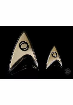 Quantam Mechanix Star Trek: Discovery - Enterprise Science Badge And Pin Set -Scary Costumes store star trek discovery enterprise science badge an alt 2
