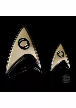 Quantam Mechanix Star Trek: Discovery - Enterprise Science Badge And Pin Set -Scary Costumes store star trek discovery enterprise science badge an alt 4